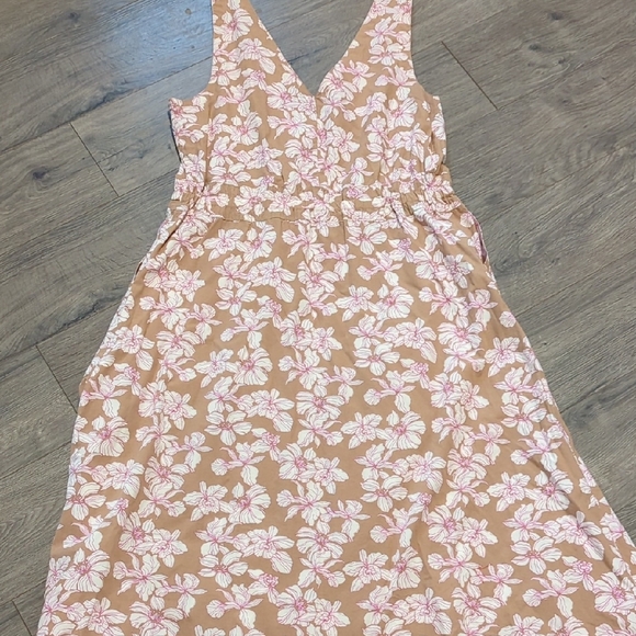 Gap Tie Waist Floral Sleeveless Midi Dress - Picture 11 of 11